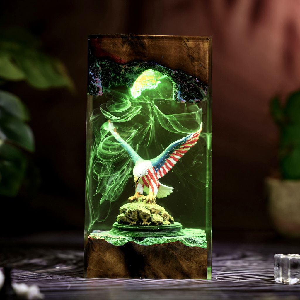 Handcrafted Eagle Epoxy Resin Art Display – Premium Wooden & Crystal Decor Oz Pet Hub